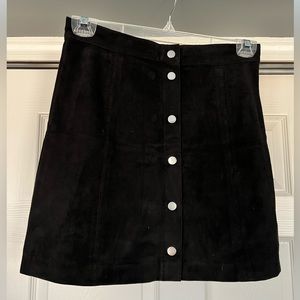 Cute high waisted faux suede mini skirt with button detail Size 10